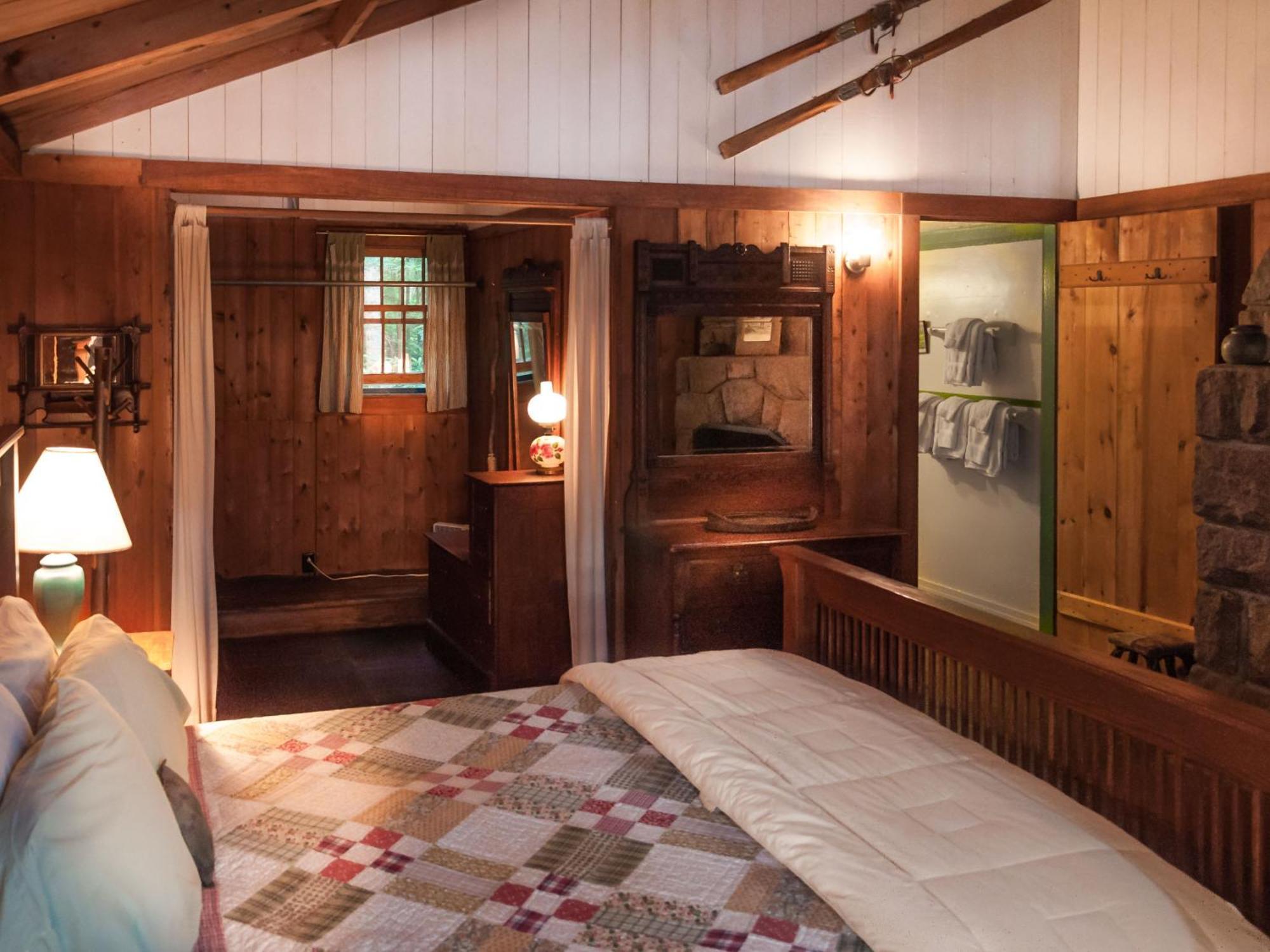 Отель White Pine Camp Paul Smiths Номер фото